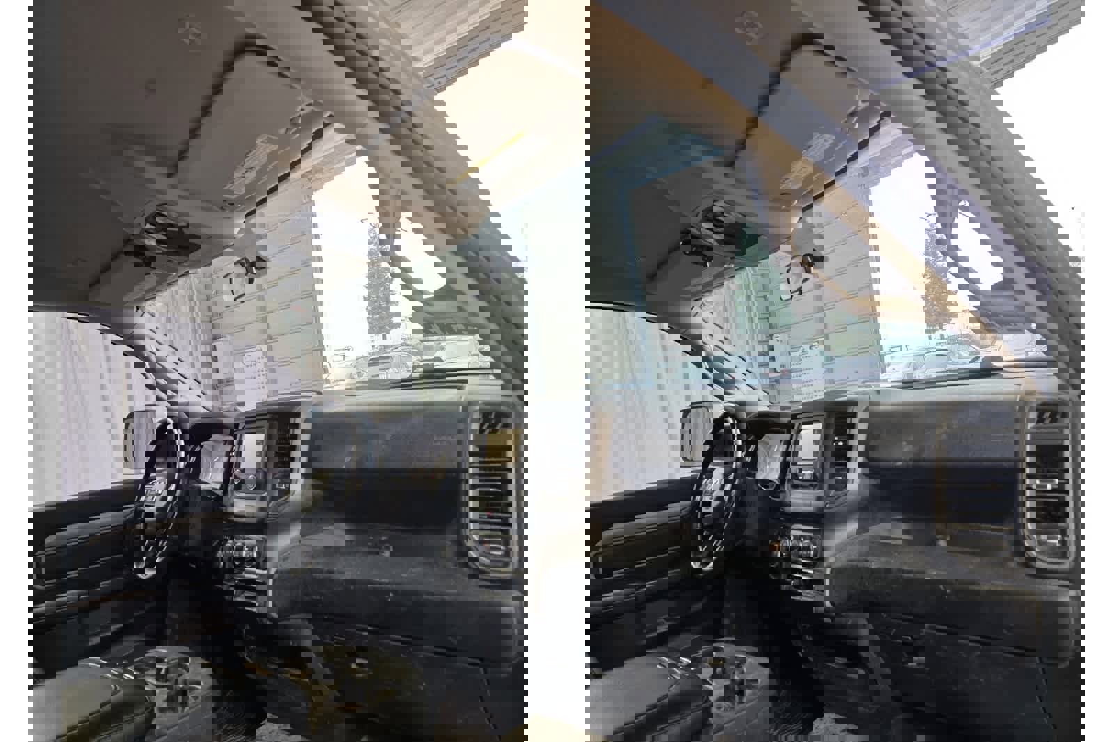 Used 2019 RAM 2500 Tradesman w/ Chrome Appearance Group image 11