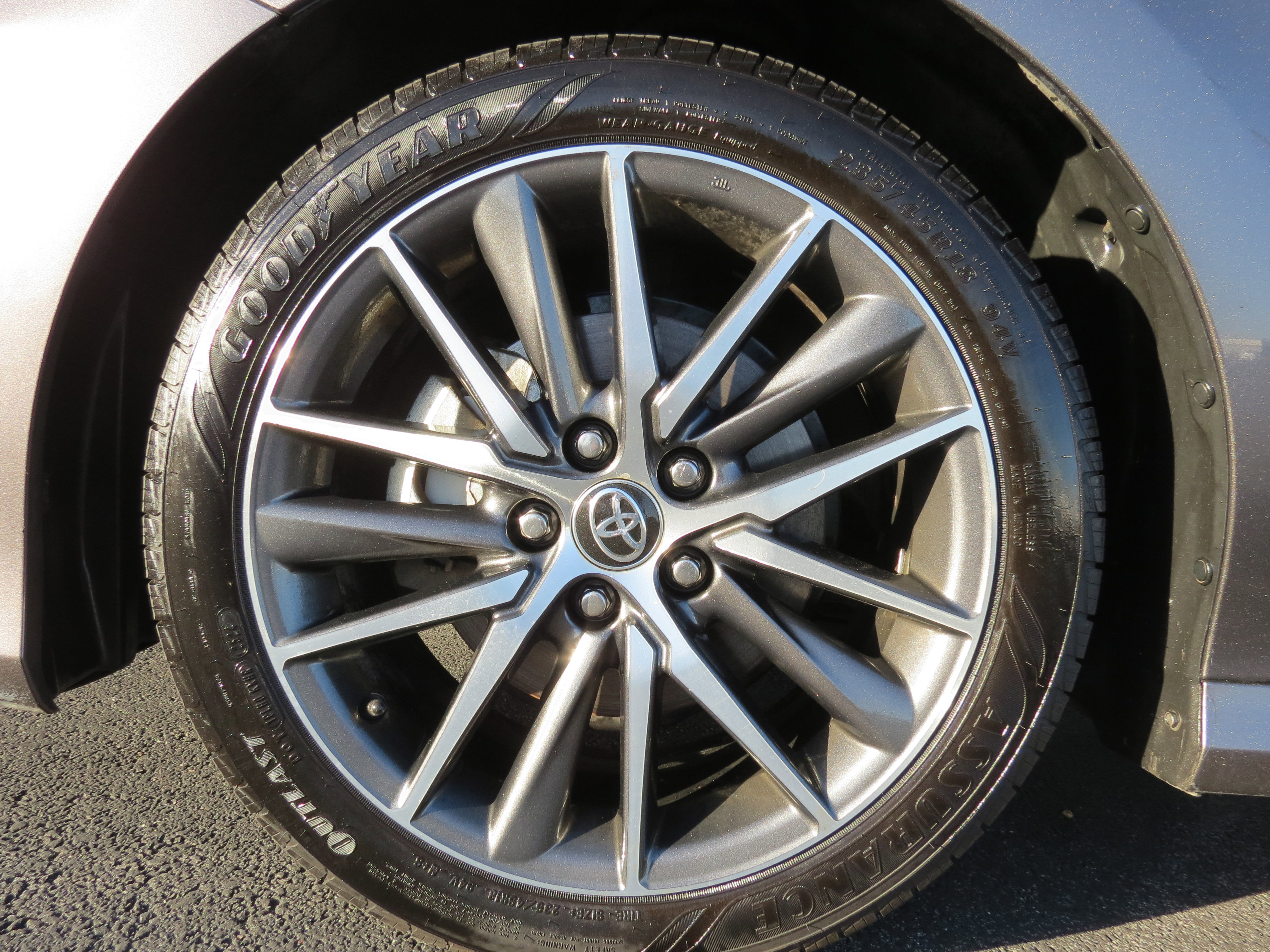 Used 2022 Toyota Camry XLE image 35