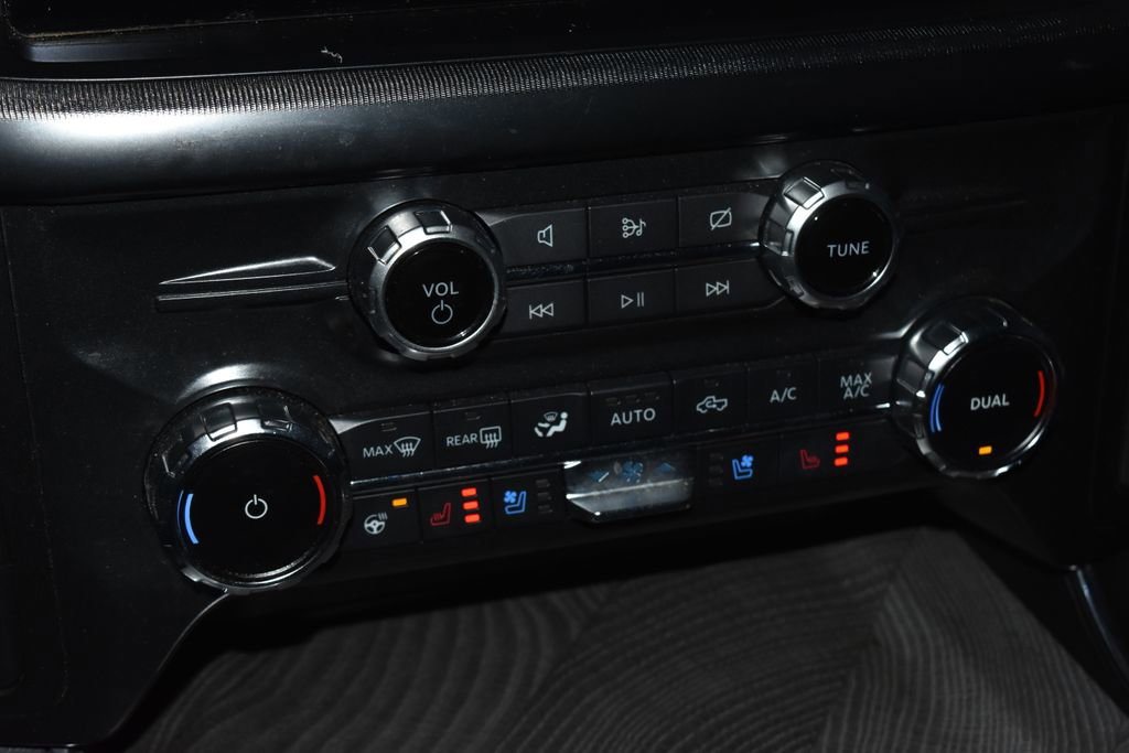 Used 2022 Ford F150 Platinum w/ Equipment Group 701A High image 14