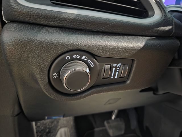 New 2027 Chrysler Pacifica Limited w/ S Appearance Package FWD image 26