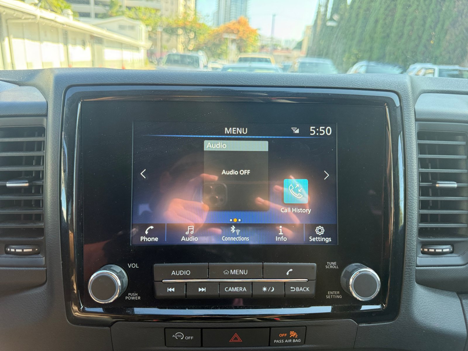 Used 2024 Nissan Frontier S w/ Technology Package AWD/4WD image 18
