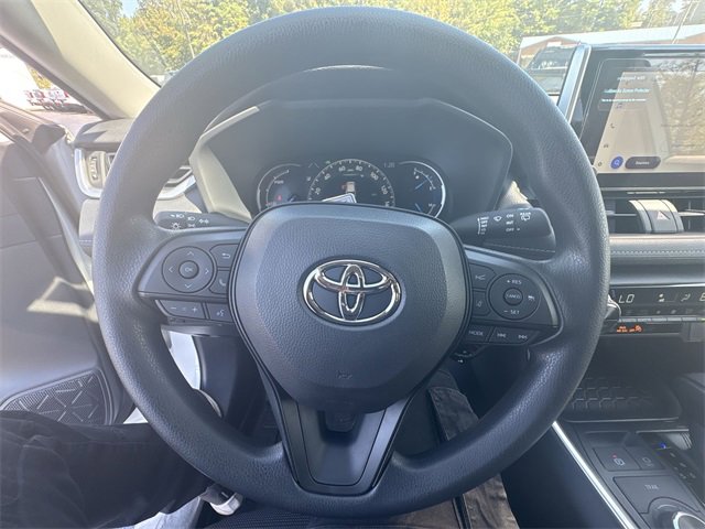 Used 2025 Toyota RAV4 LE image 15