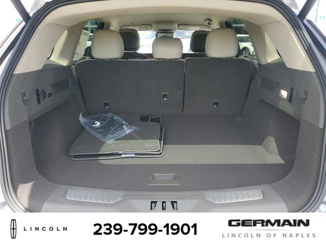New 2025 Lincoln Nautilus Premier image 21