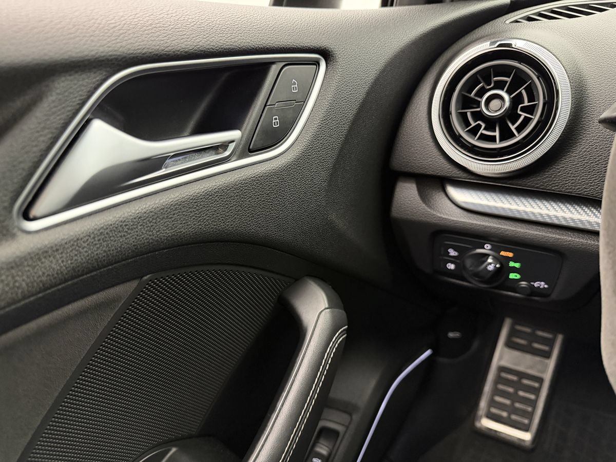 Used 2019 Audi RS 3 w/ Technology Package AWD/4WD image 15