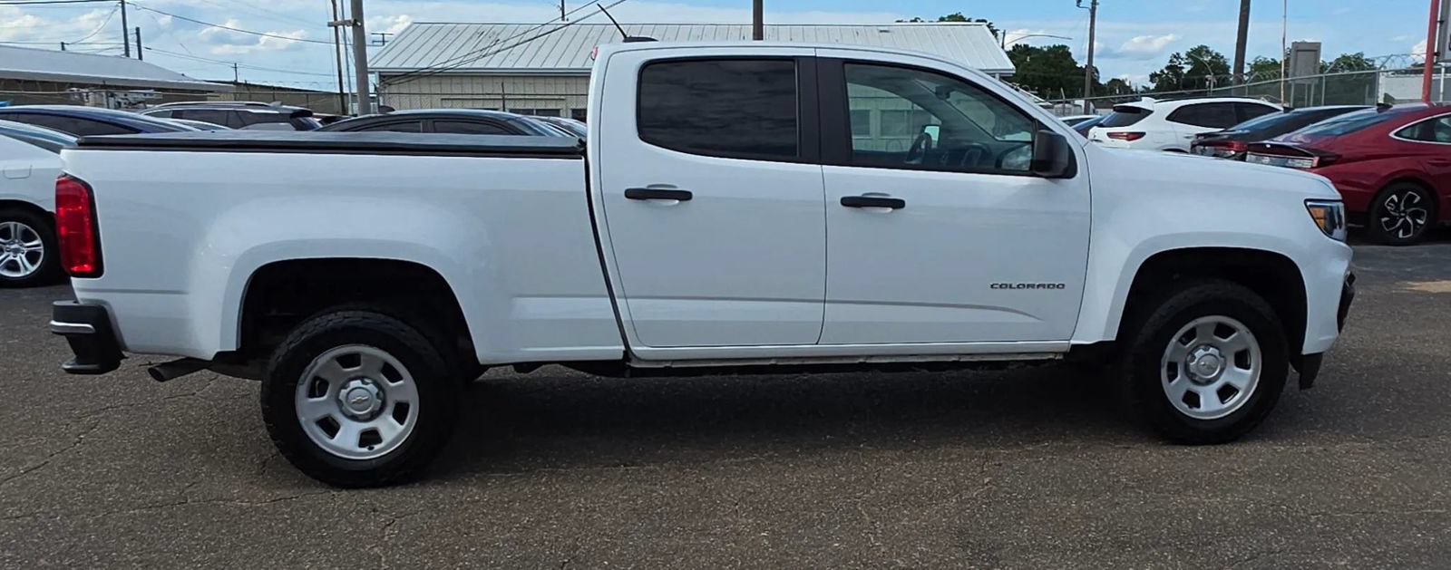 Used 2022 Chevrolet Colorado W/T w/ WT Convenience Package RWD image 2