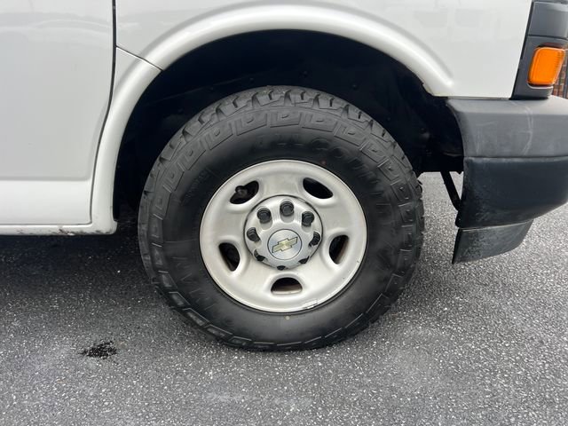 Used 2021 Chevrolet Express 2500 w/ Driver Convenience Package image 11