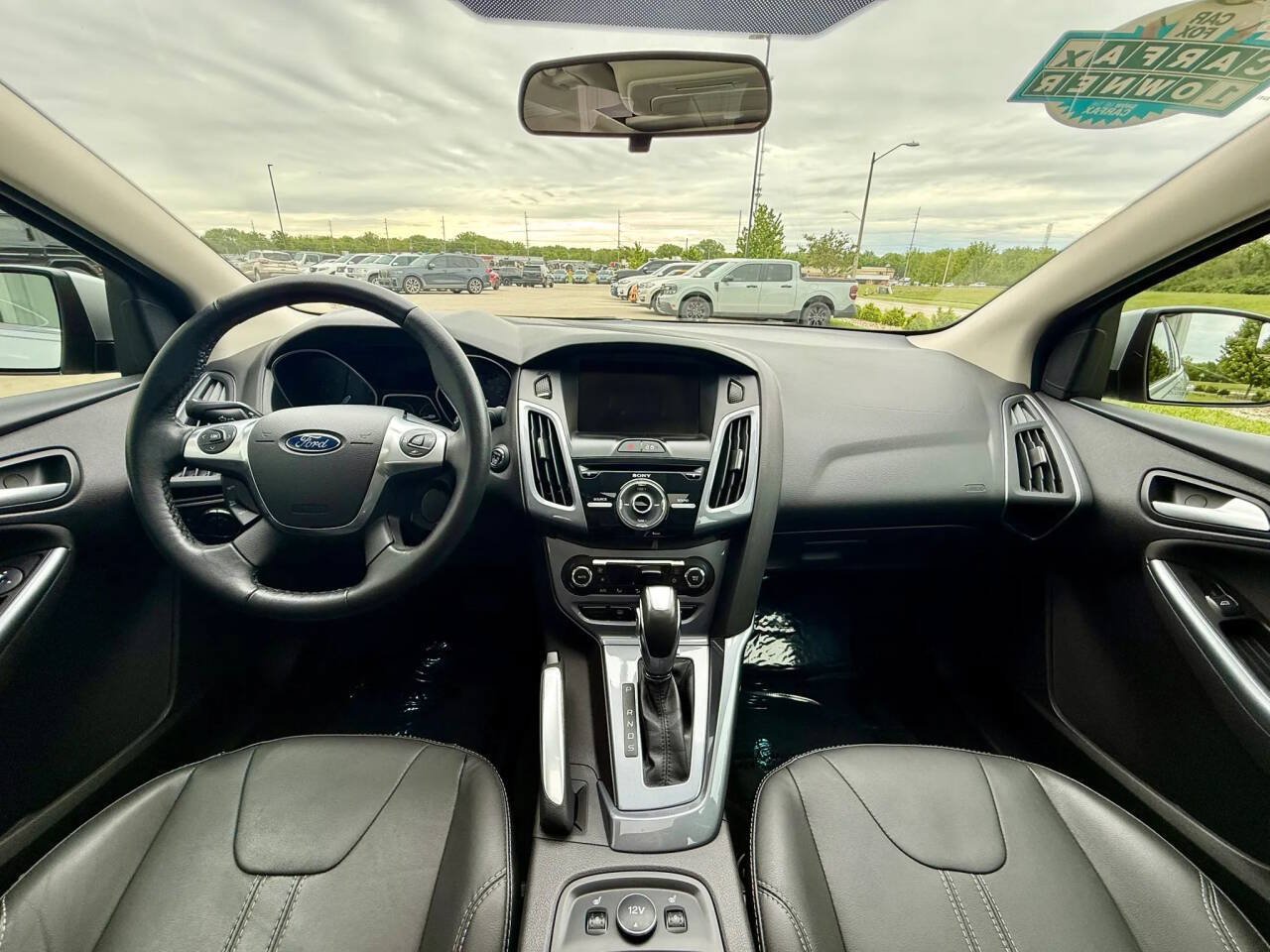 Used 2014 Ford Focus Titanium FWD image 15