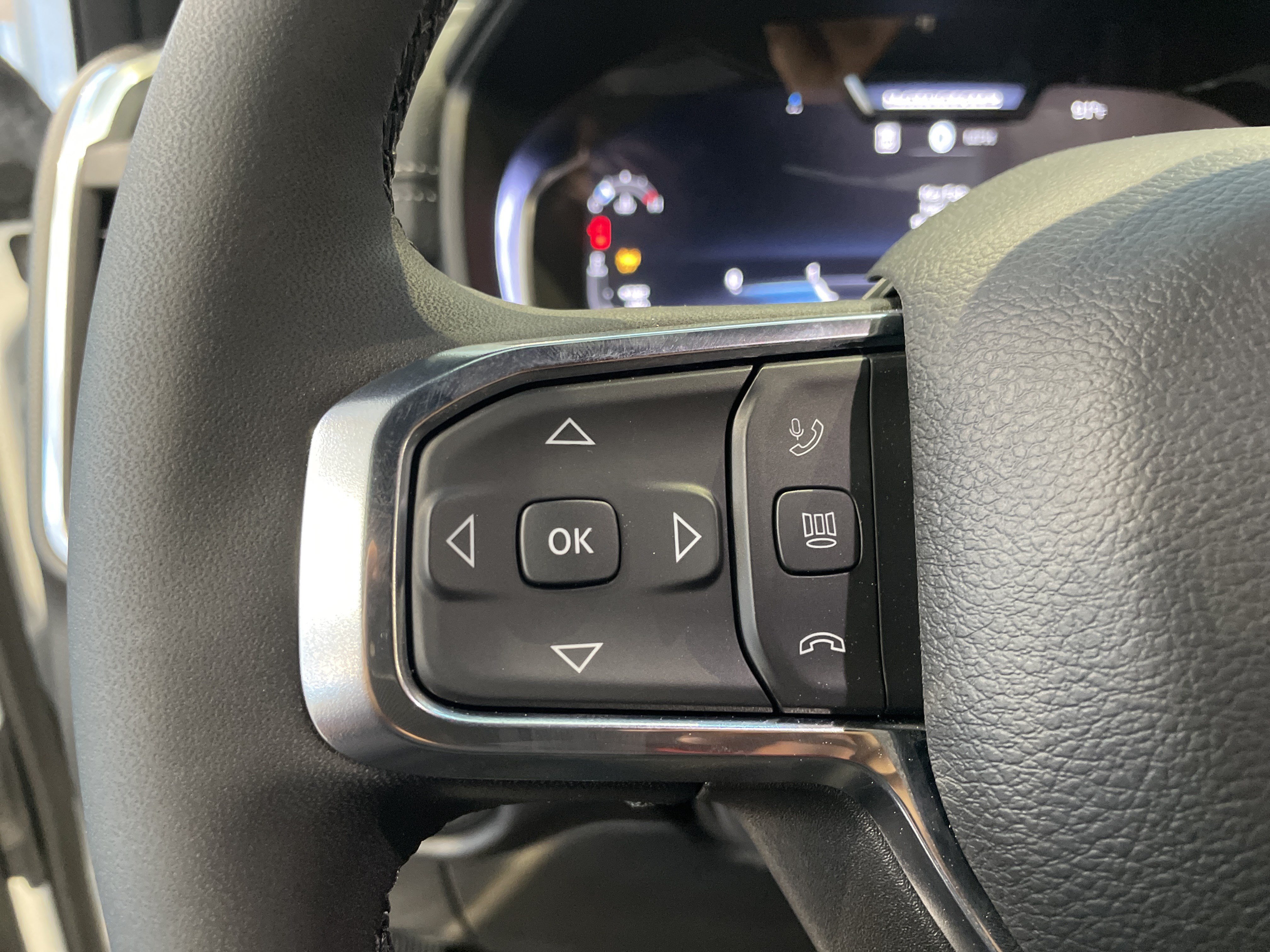New 2026 RAM 3500 Laramie w/ Max Tow Package AWD/4WD image 21