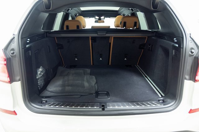 Used 2021 BMW X3 sDrive30i w/ Premium Package image 9