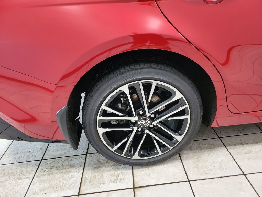 Used 2025 Toyota Camry XLE image 48