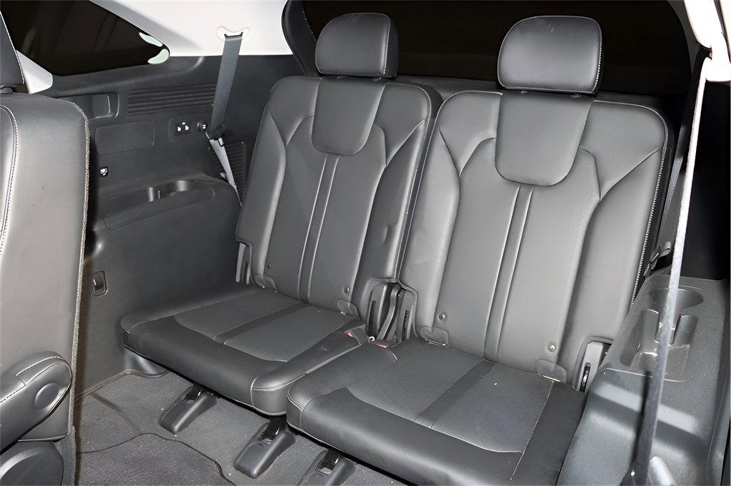 Used 2023 Kia Sorento SX image 37