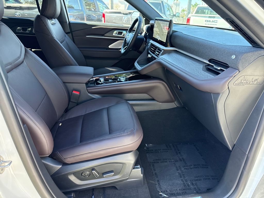 New 2026 Ford Explorer Platinum RWD image 21