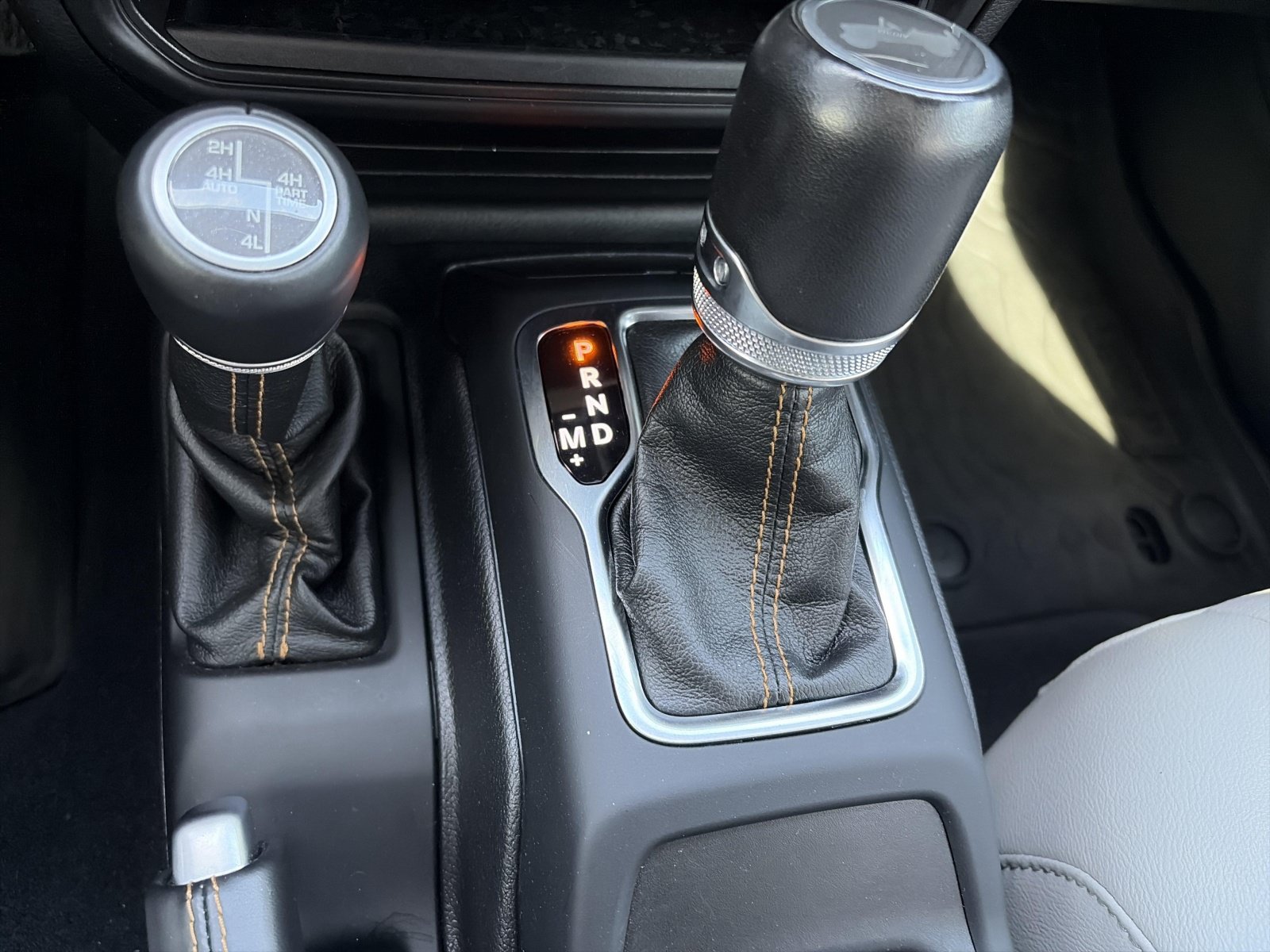 Used 2021 Jeep Wrangler Unlimited Sahara AWD/4WD image 20