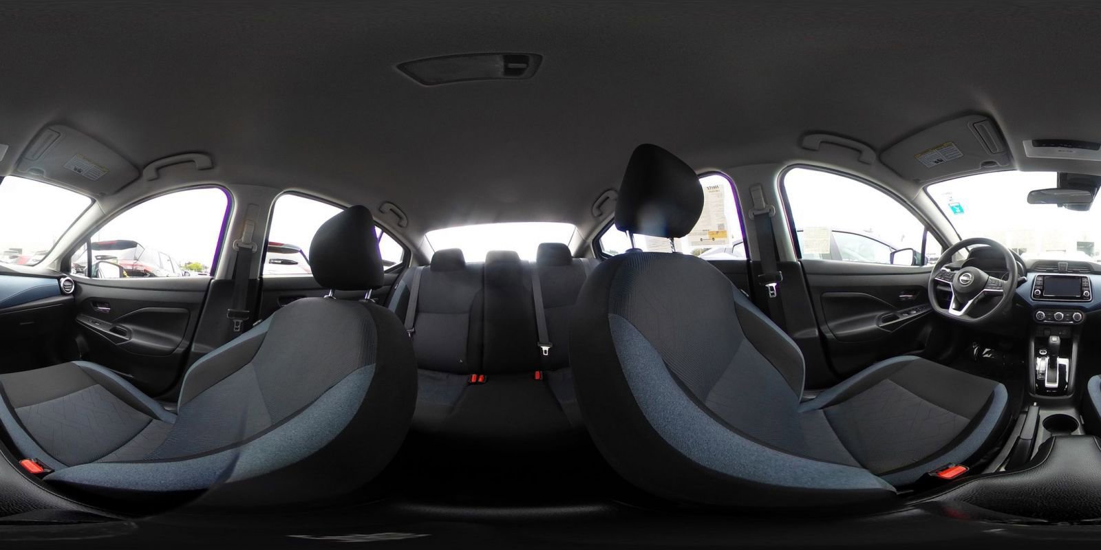 Used 2025 Nissan Versa SV image 40