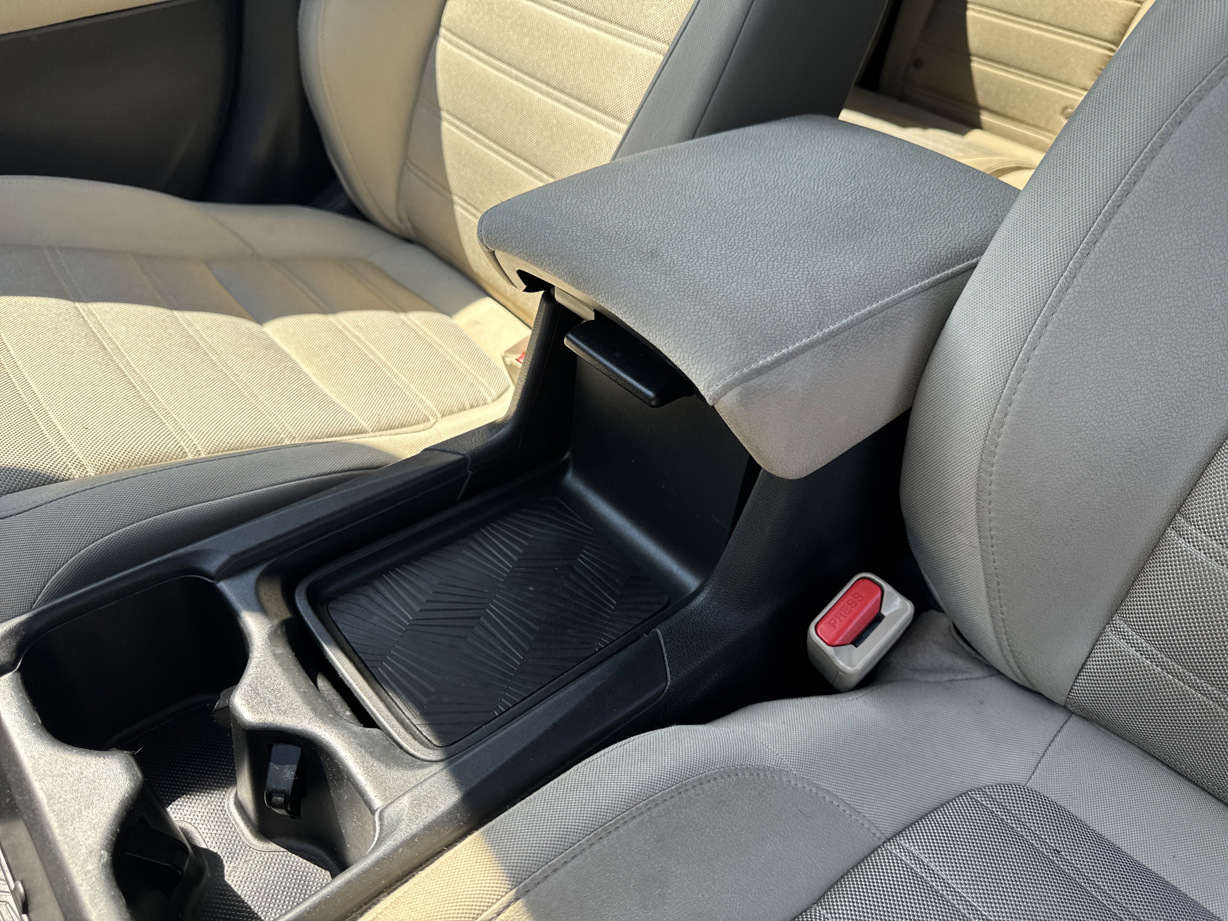 Used 2018 Honda CR-V EX image 15