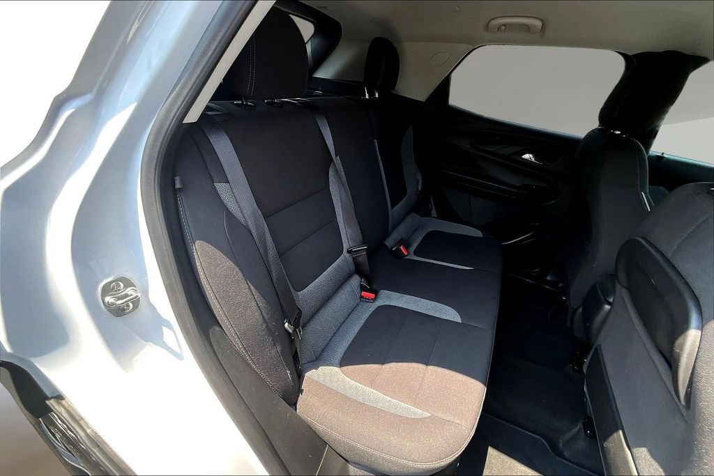 Used 2024 Chevrolet TrailBlazer LT AWD/4WD image 21