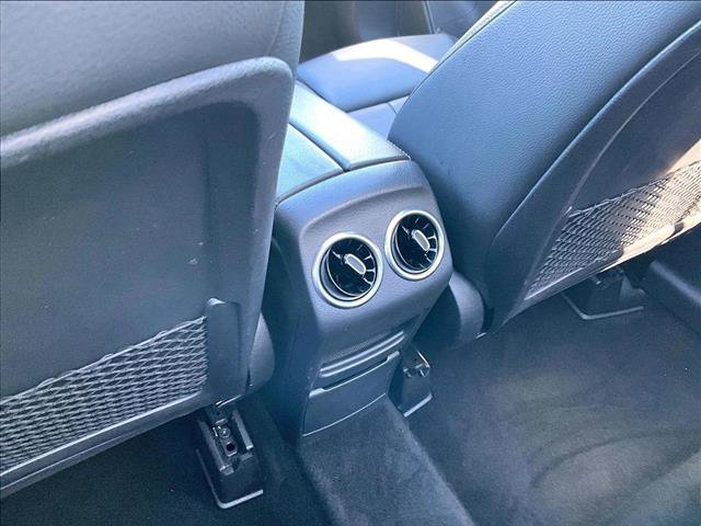 Used 2023 Mercedes-Benz GLB 250 image 22