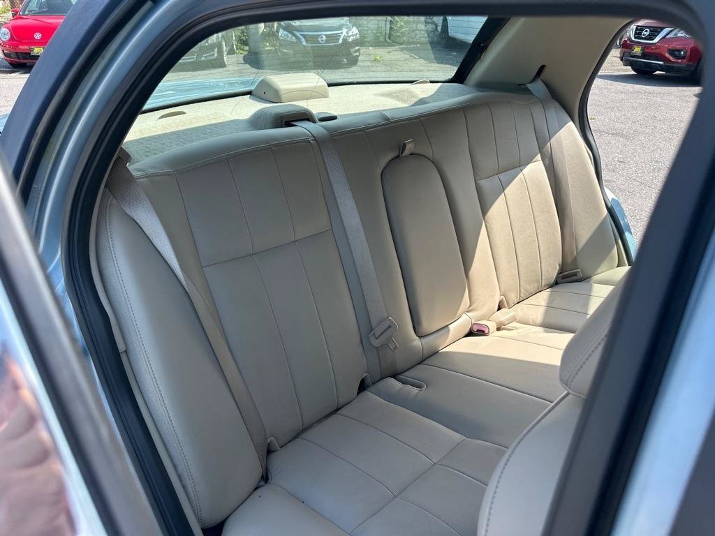 Used 2010 Mercury Grand Marquis LS RWD image 23