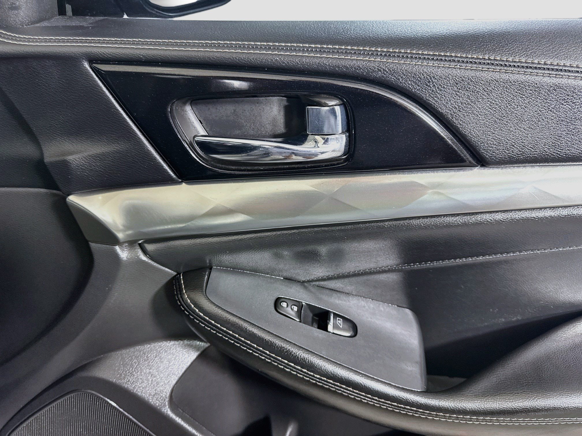 Used 2023 Nissan Maxima SV w/ Floor Mat Group FWD image 31