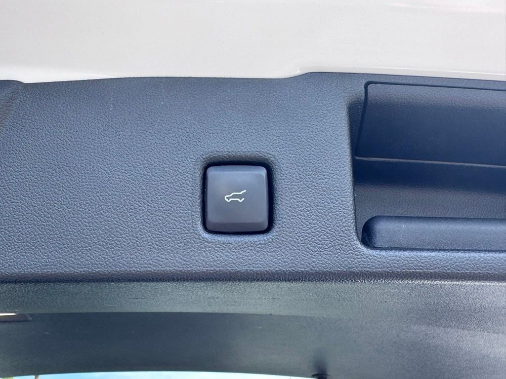 Used 2021 Ford Escape SEL FWD image 35