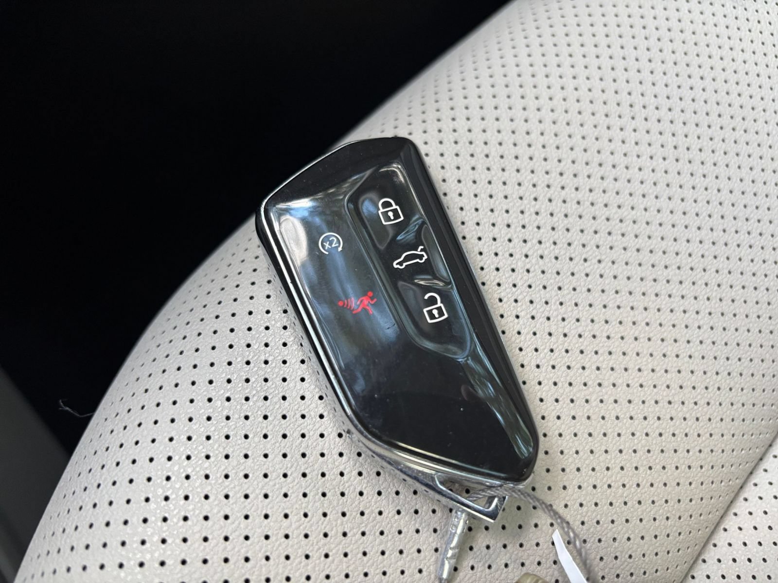 Used 2026 Volkswagen Atlas SE FWD image 20