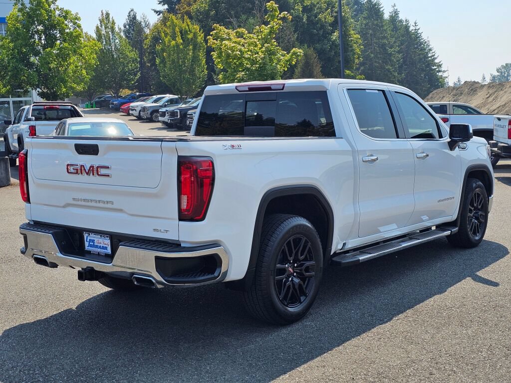 Used 2021 GMC Sierra 1500 SLT w/ SLT Premium Package AWD/4WD image 5