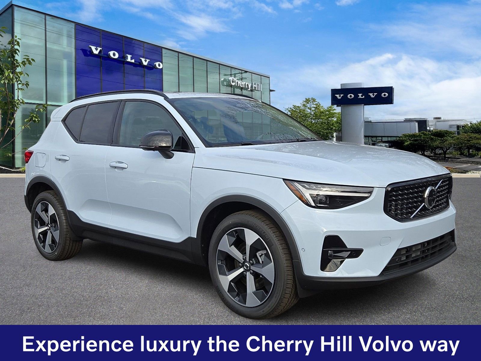 New 2026 Volvo XC40 B5 Plus w/ Protection Package Premier AWD/4WD image 1