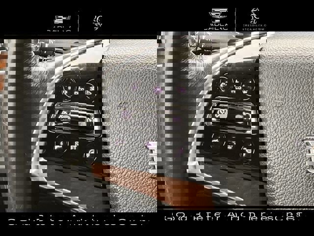 Used 2020 Cadillac Escalade Premium Luxury RWD image 12