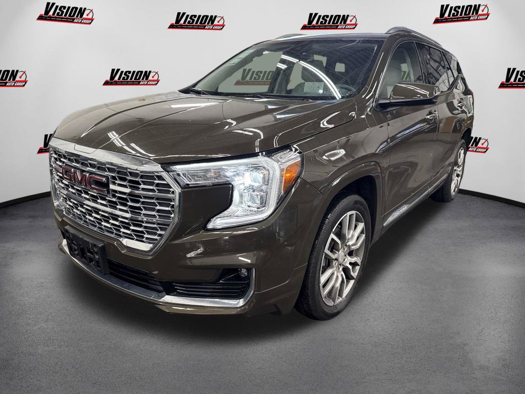 Used 2023 GMC Terrain Denali w/ LPO, Floor Liner Package