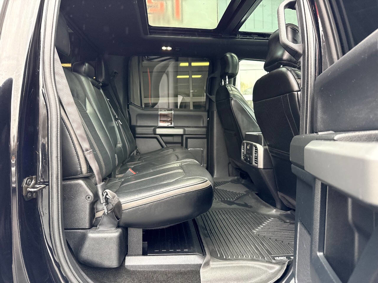 Used 2017 Ford F350 Platinum w/ Platinum Ultimate Package image 45