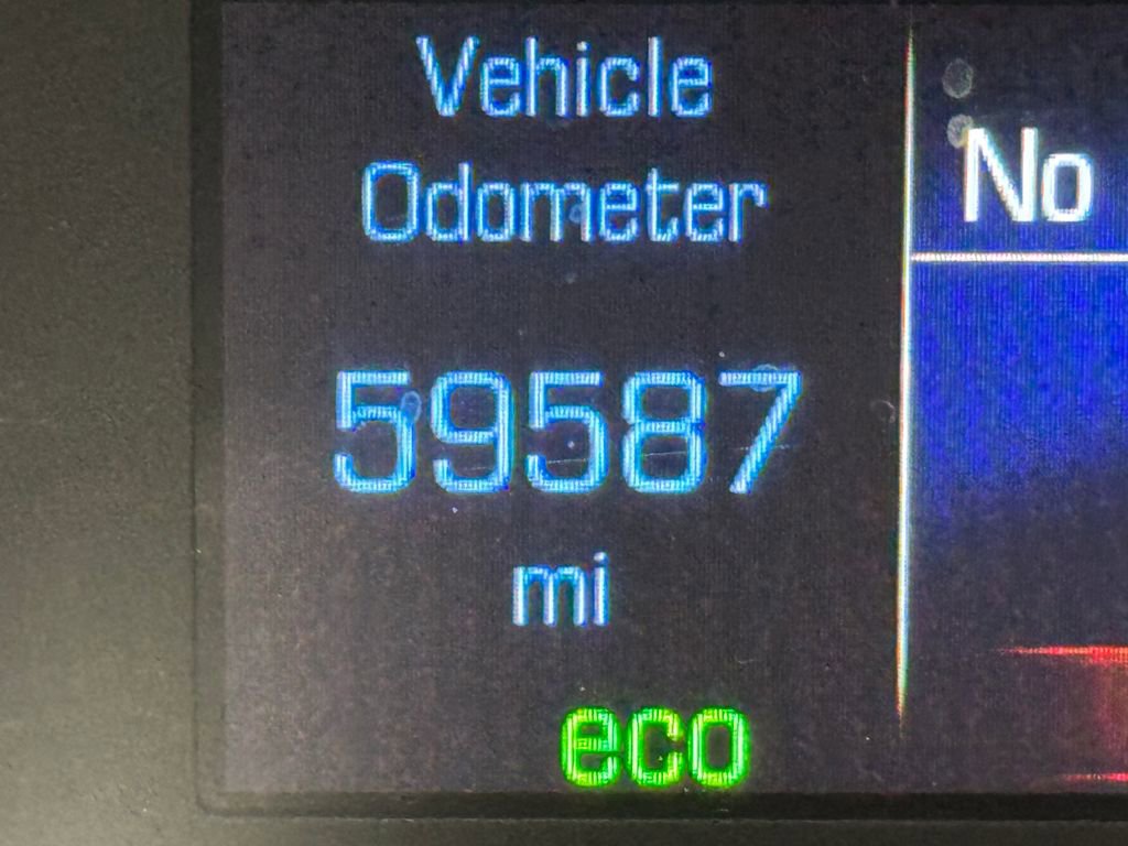 Used 2016 Cadillac SRX Luxury image 16