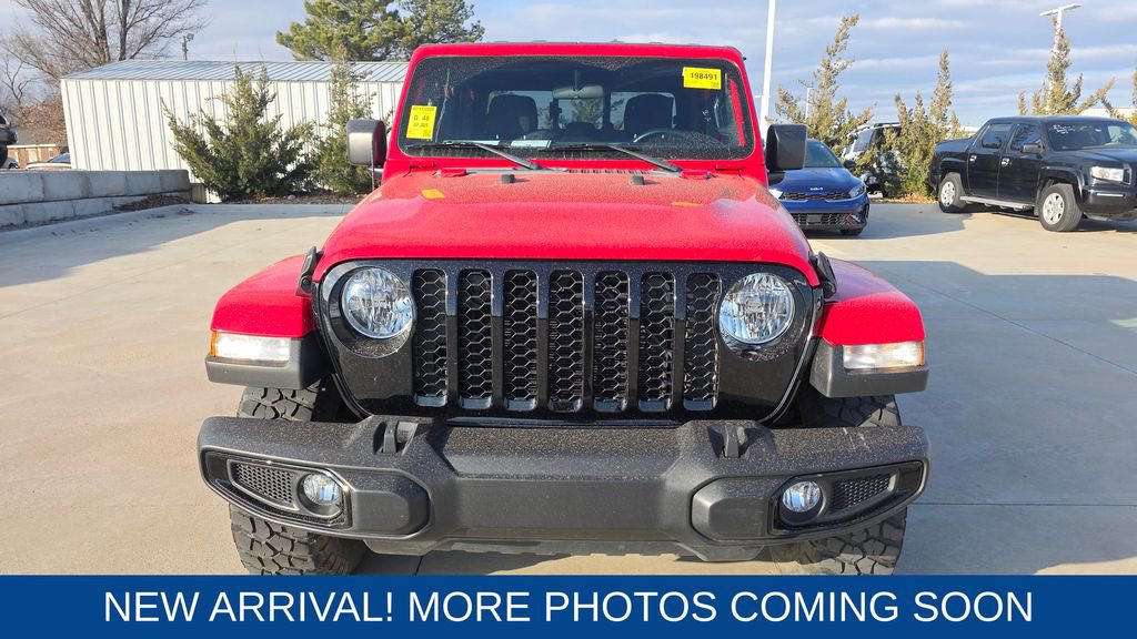 Used 2021 Jeep Gladiator Willys image 8