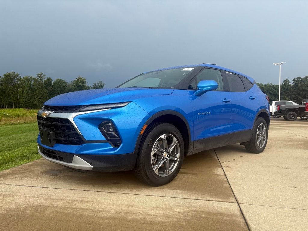 Used 2025 Chevrolet Blazer LT