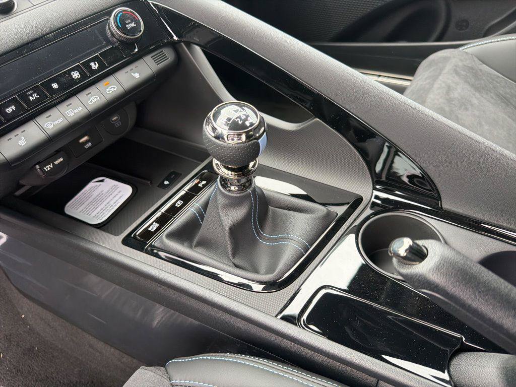 New 2026 Hyundai Elantra N FWD image 16