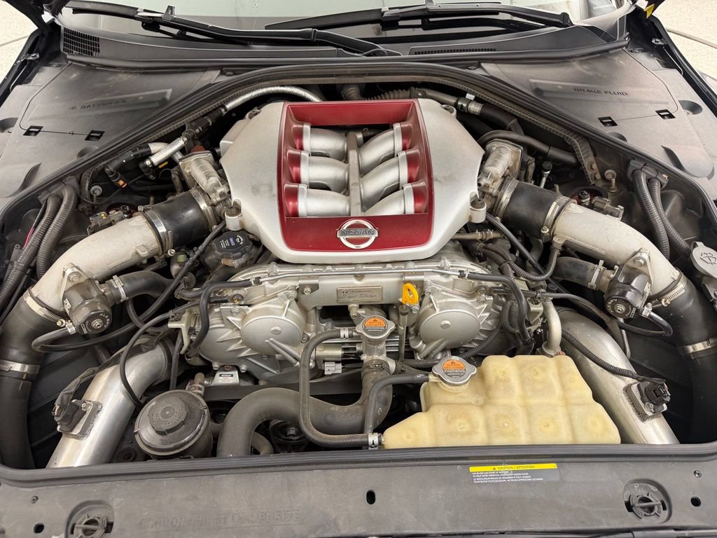 Used 2015 Nissan GT-R Black Edition AWD/4WD image 43