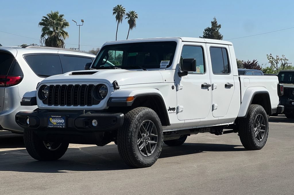 New 2026 Jeep Gladiator Sport AWD/4WD image 8