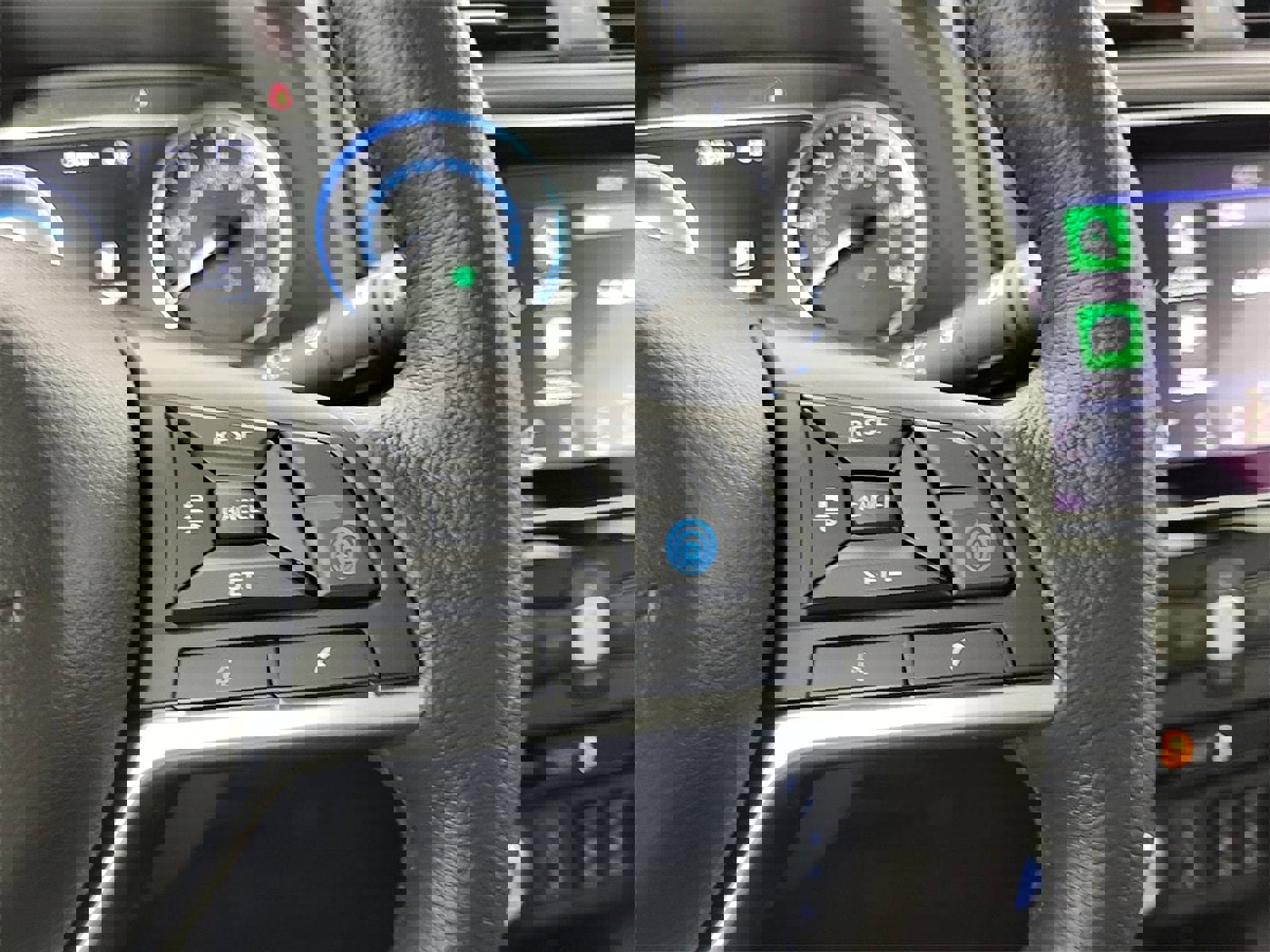 New 2025 Nissan Leaf SV Plus image 15