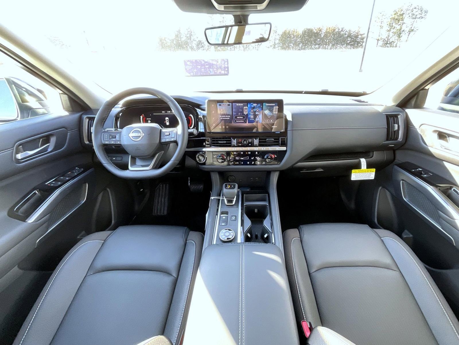 New 2026 Nissan Pathfinder SL image 13