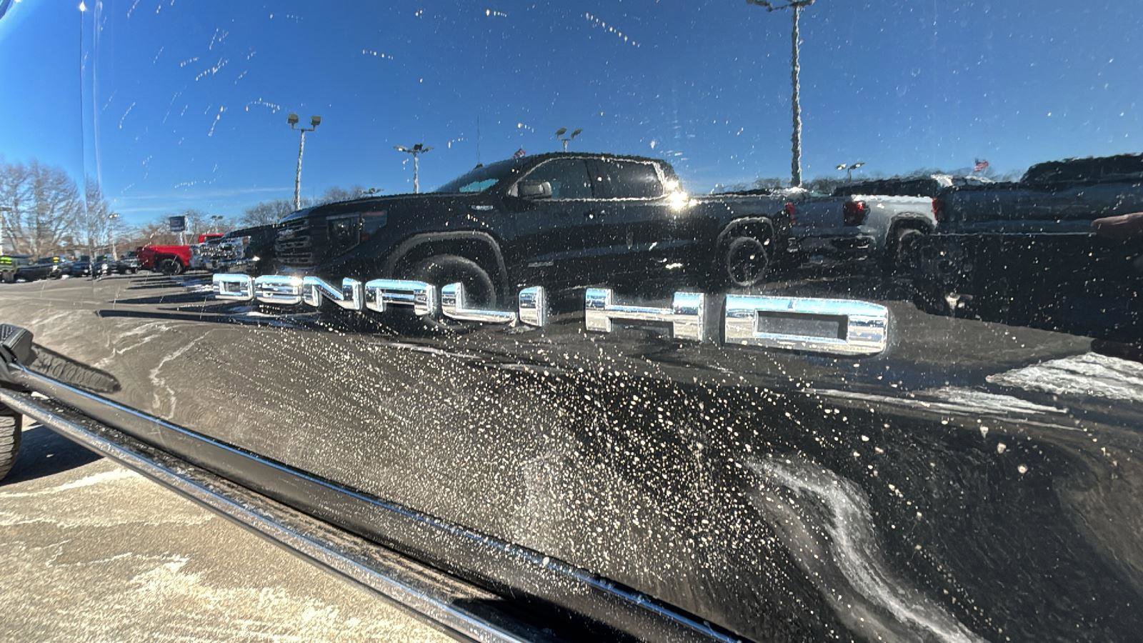 Certified 2024 GMC Sierra 3500 Denali w/ Denali Reserve Package image 9