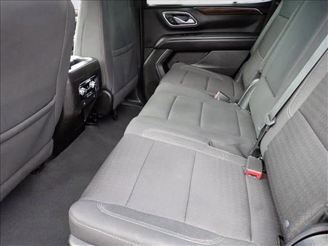Used 2023 GMC Yukon SLE AWD/4WD image 10