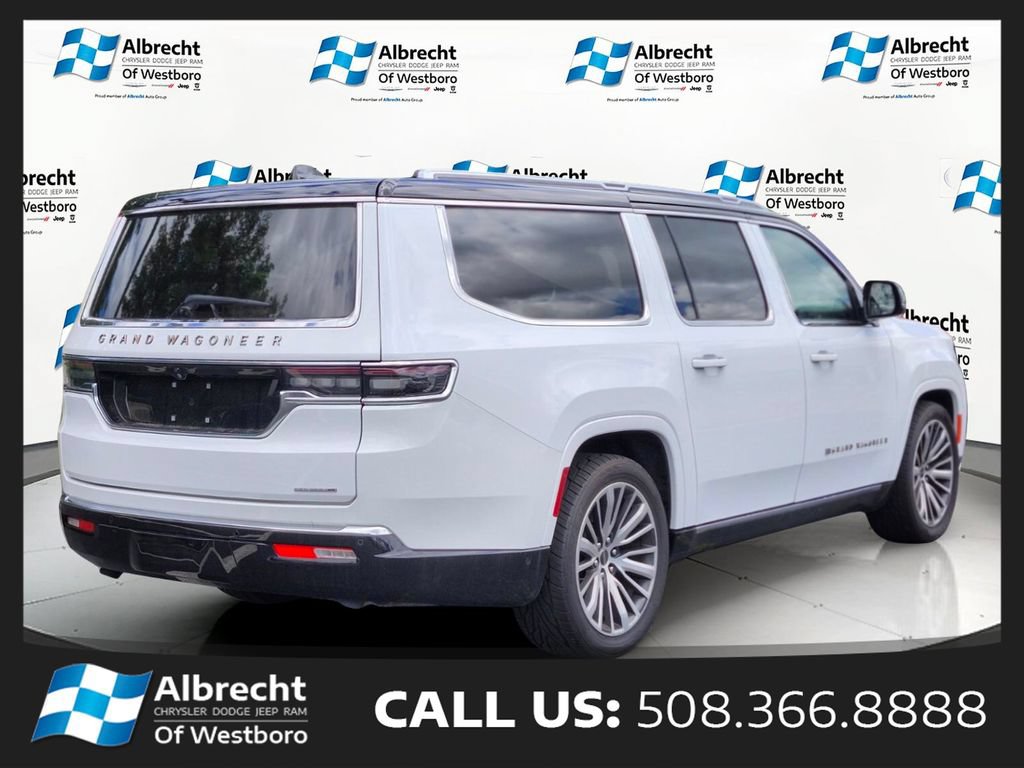 Used 2024 Jeep Grand Wagoneer L Series III AWD/4WD image 5