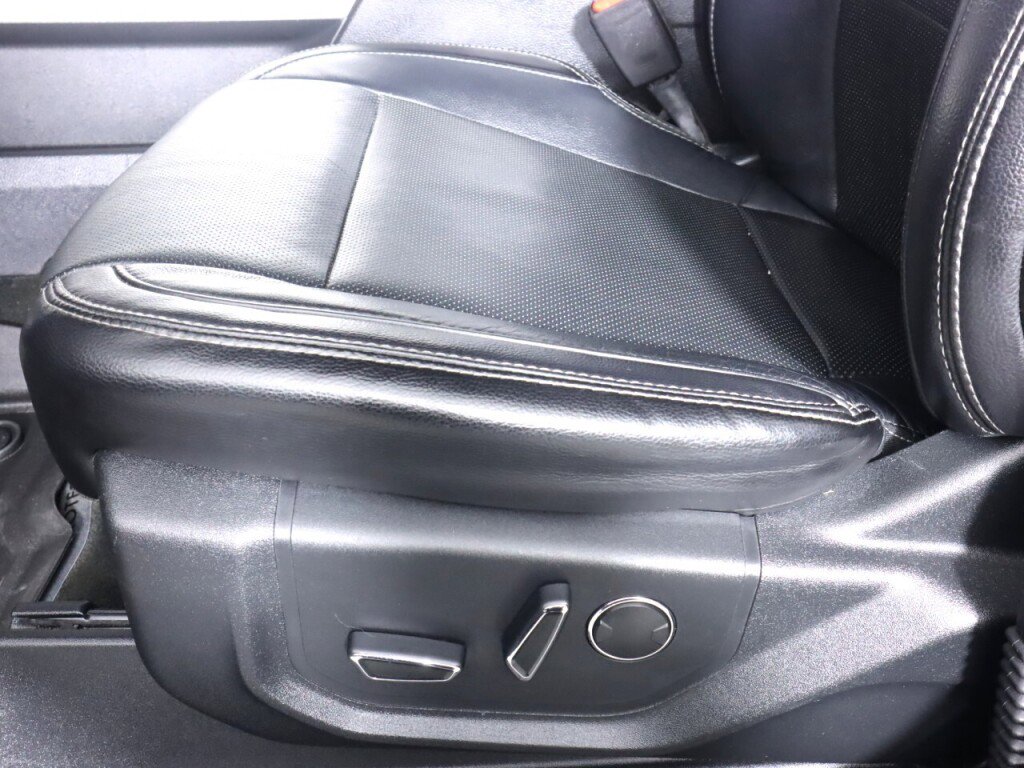 Used 2017 Ford F250 Lariat w/ FX4 Off-Road Package image 34