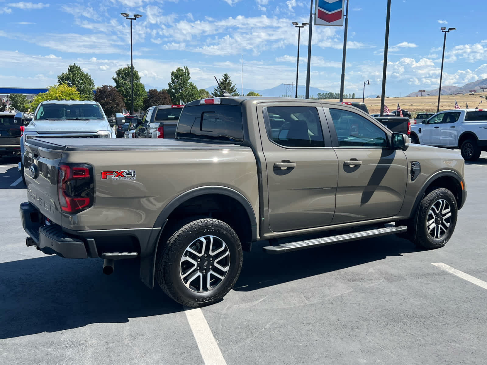 Used 2025 Ford Ranger Lariat w/ FX4 Off-Road Package AWD/4WD image 7
