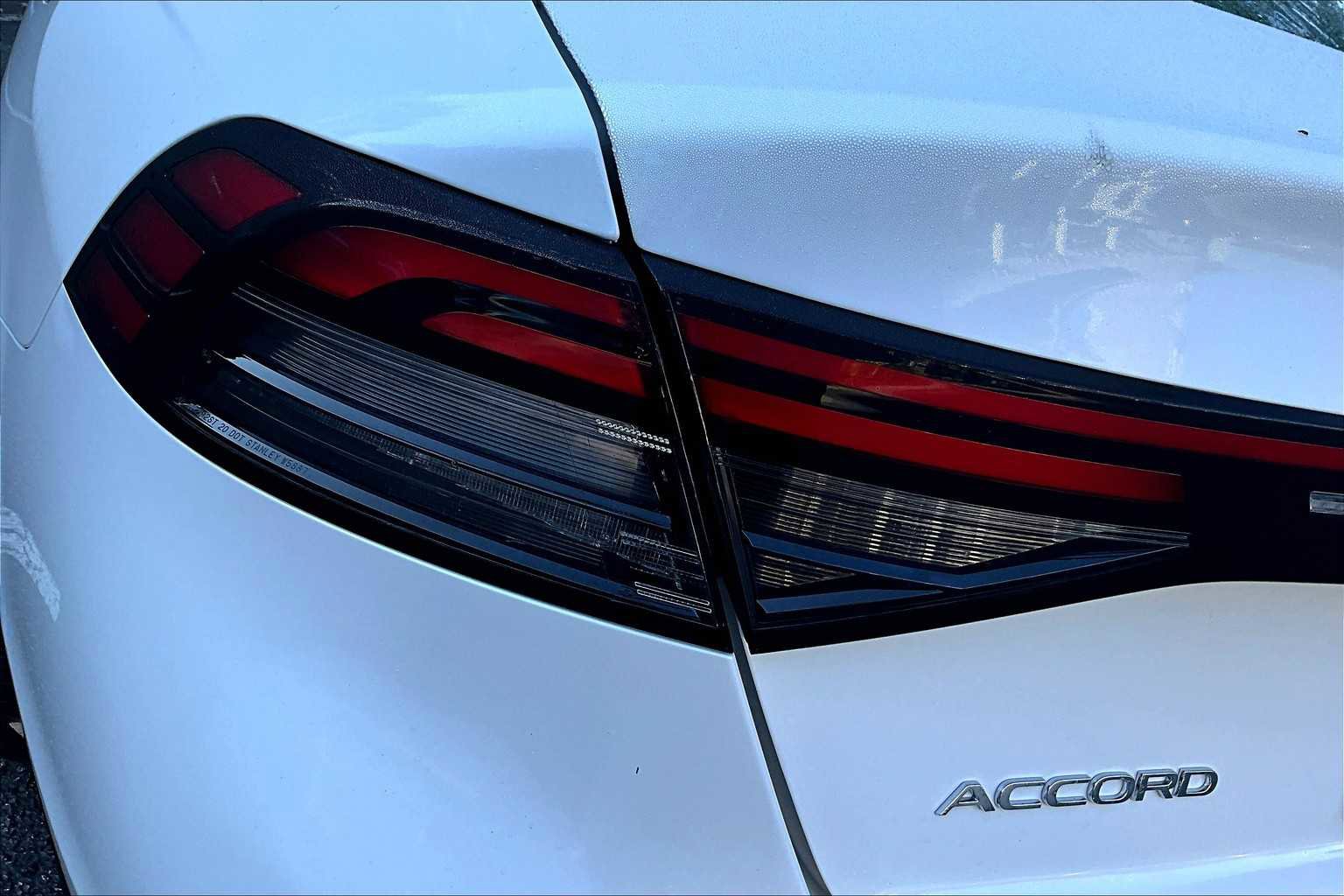 New 2025 Honda Accord SE image 12