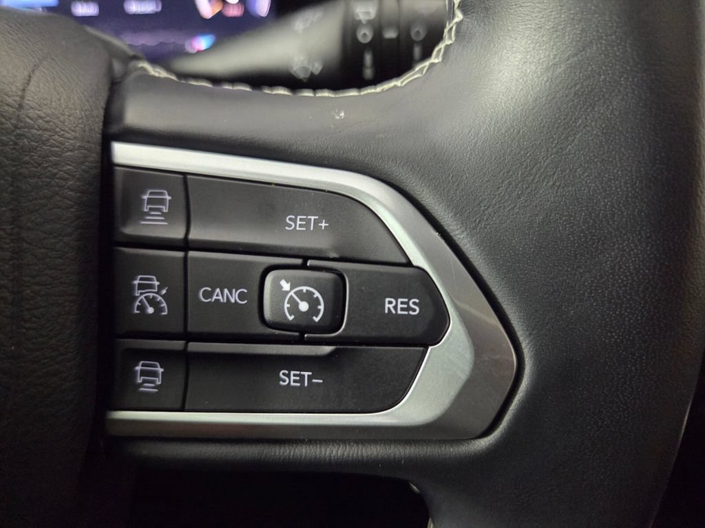 Used 2022 Jeep Compass High Altitude AWD/4WD image 16