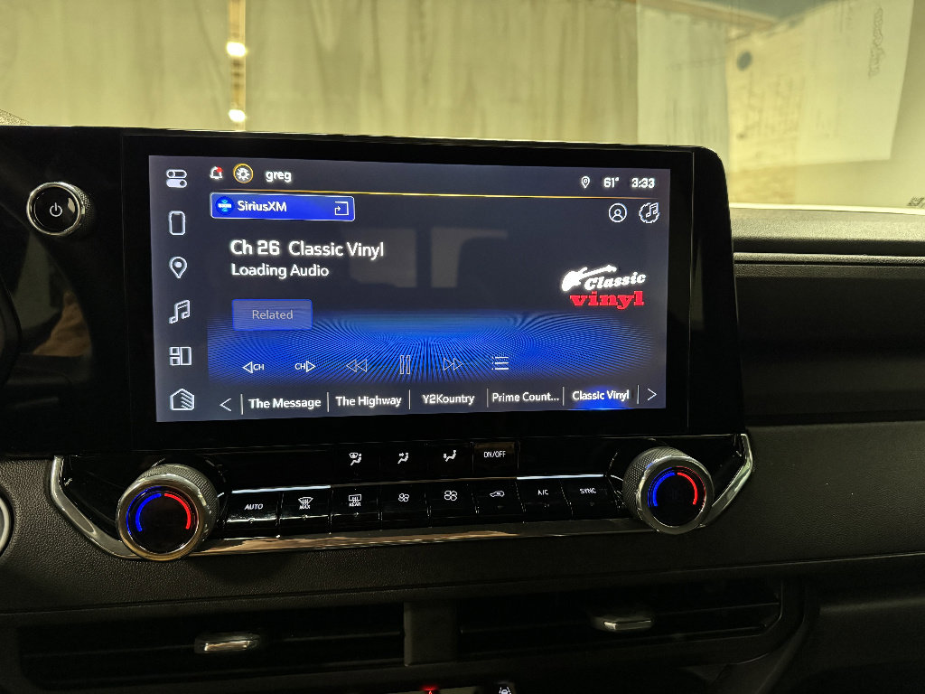 Used 2025 Chevrolet Colorado Trail Boss w/ Midnight Edition AWD/4WD image 28