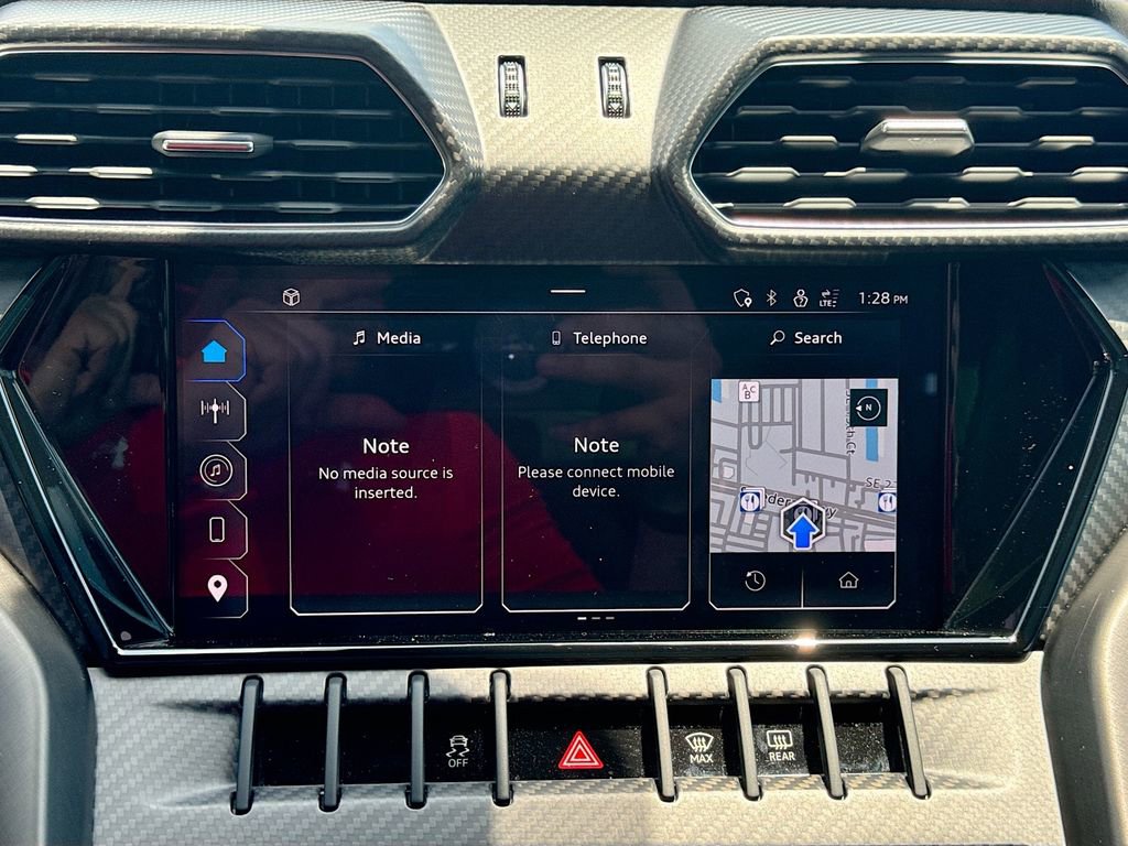 Used 2024 Lamborghini Urus Performante image 15