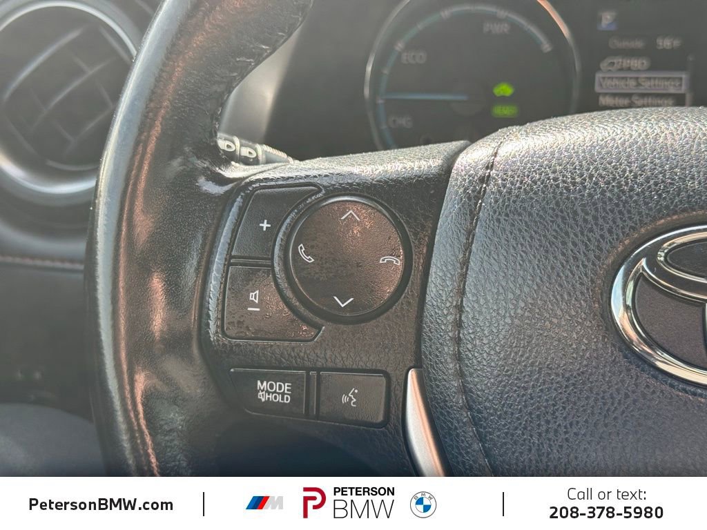 Used 2018 Toyota RAV4 SE w/ Advanced Technology Package image 26