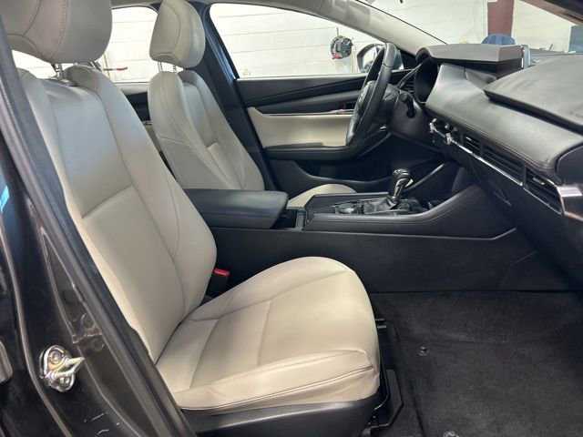 Used 2023 MAZDA MAZDA3 s image 13