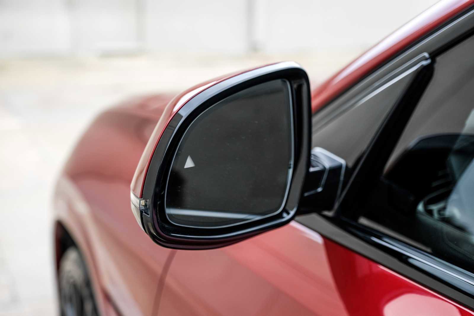 Used 2021 BMW X6 M50i w/ Executive Package image 41